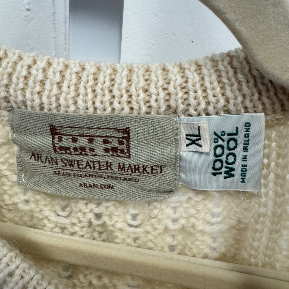 Vintage Aran Sweater Market Ireland Men's Wool Cable Fisherknit Knit Sweater XL - Picture 6 of 8
